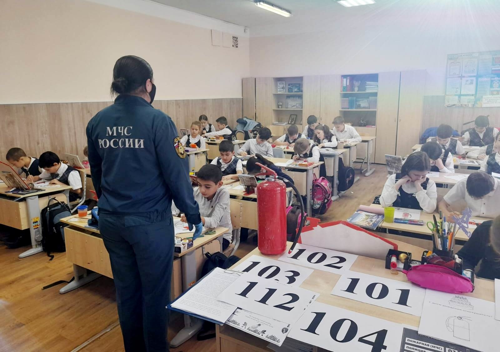 В Апшеронске прошли уроки безопасности для школьников | 28.01.2022 |  Краснодар - БезФормата