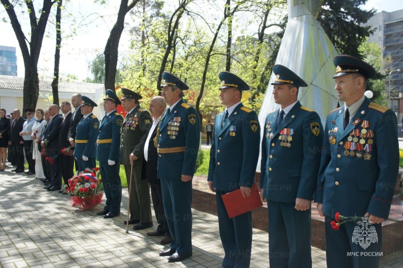 Ветерану пожарной охраны Кубани Георгию Дмитриевичу Бен-Оганьяну – 70 лет