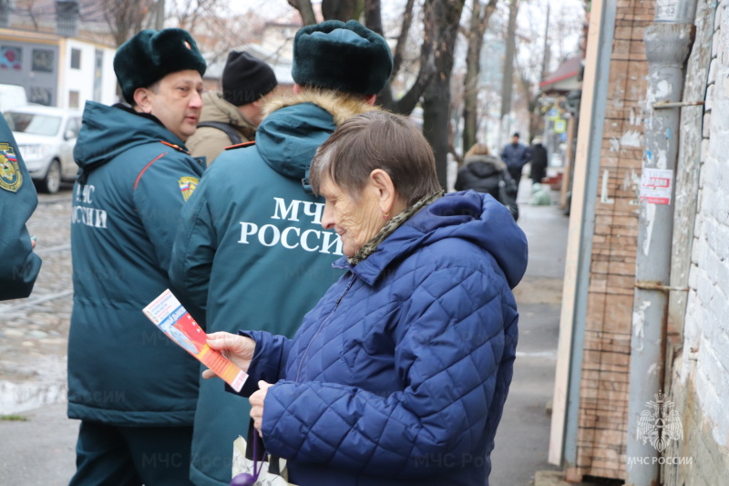 Специалисты МЧС и администрации Краснодара провели рейд в рамках операции «Отопительный сезон» (+видео)