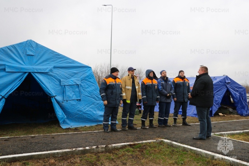 Пожарные и спасатели Тихорецкого района приняли участие в штабной тренировке